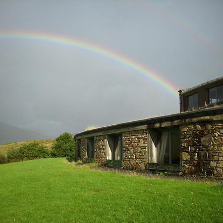Hôtel Killary Adventure Centre à Leenaun Extérieur photo