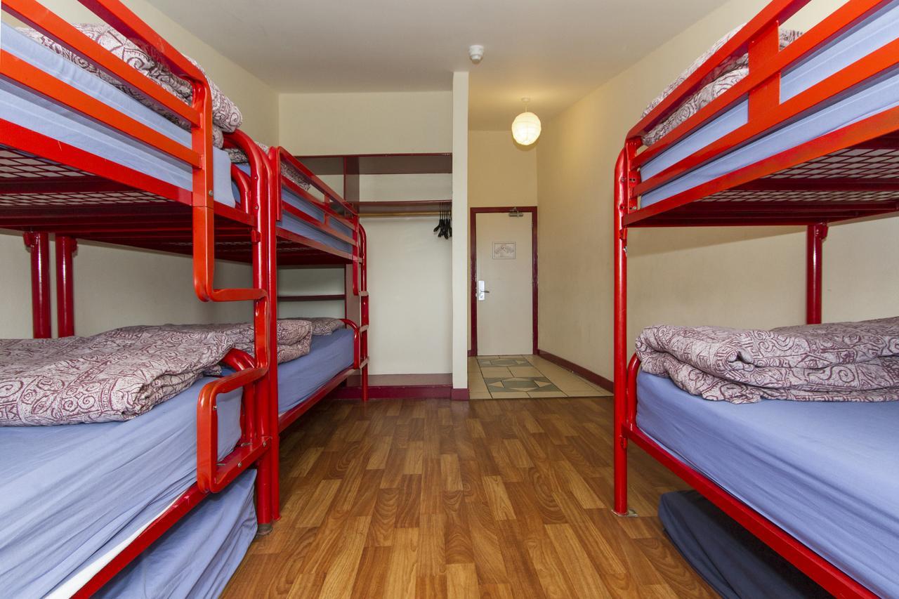 Hôtel Killary Adventure Centre à Leenaun Extérieur photo